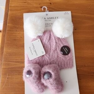 NWT Laura Ashley Pink Baby Hat and Bootie Set